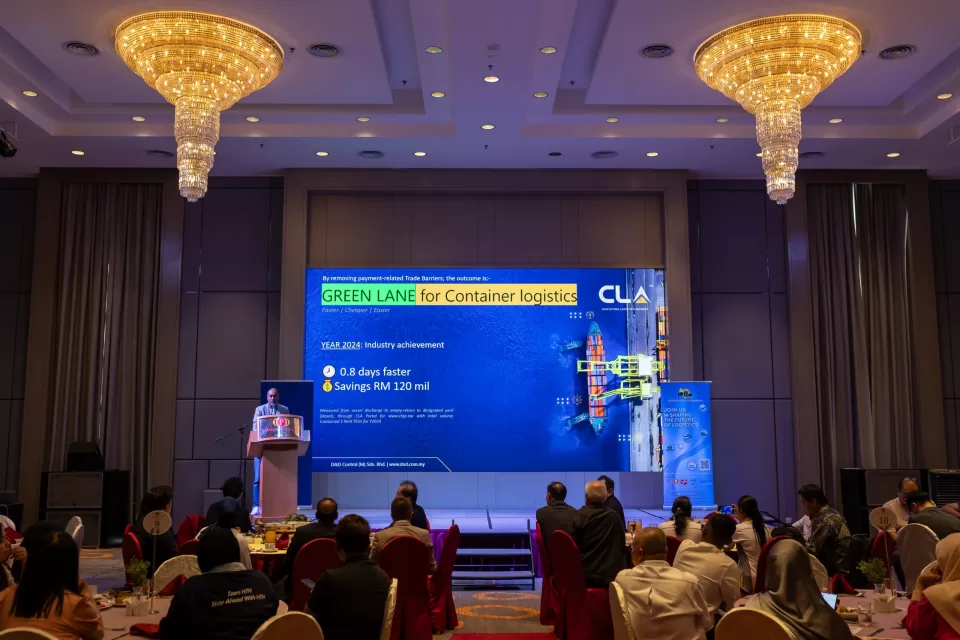 JOFFA Hi Tea Networking Event 2025 — photo 27 by Jayden Seah